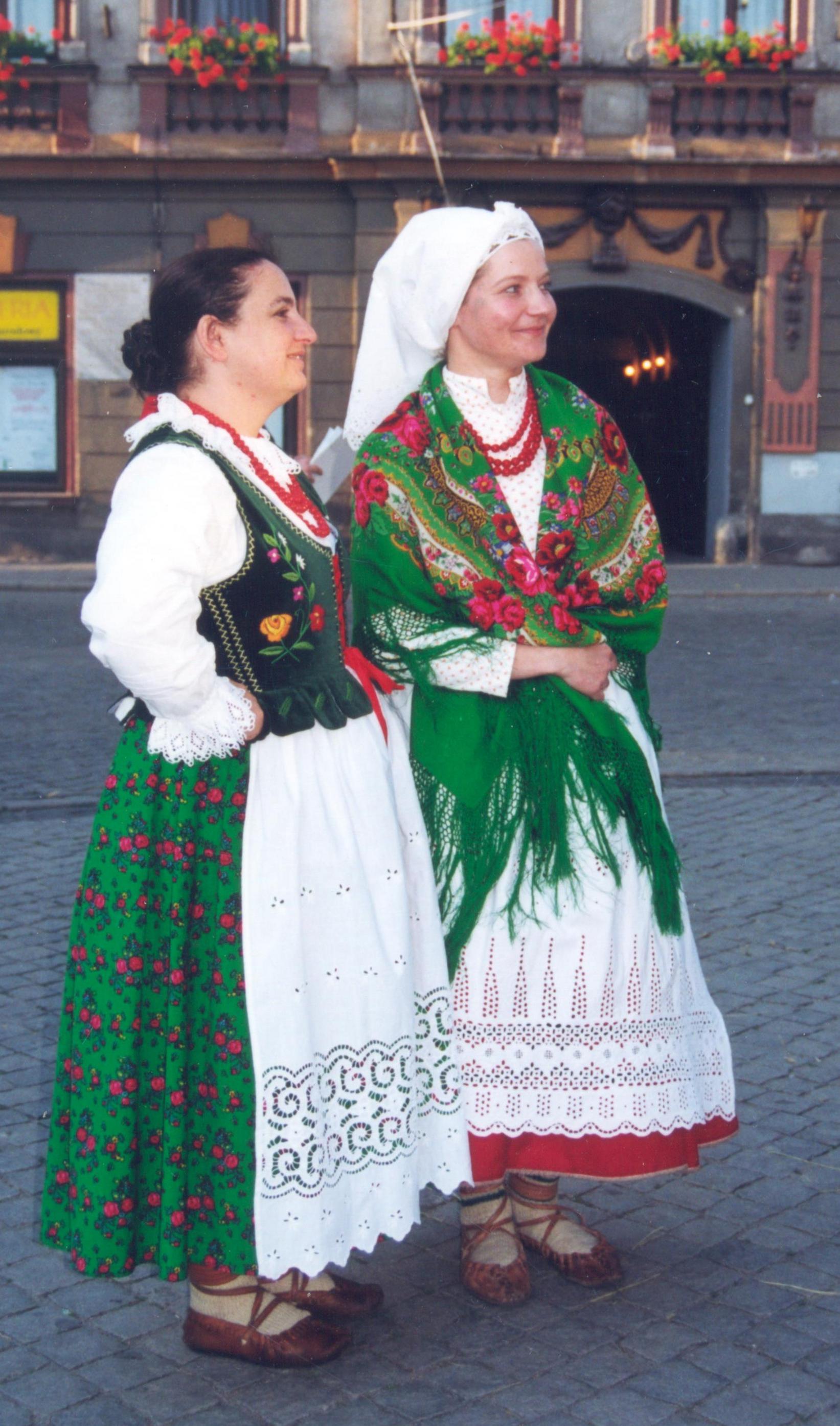 Góralki z okolic Żywca, fot. Maria Lipok-Bierwiaczonek, 2001