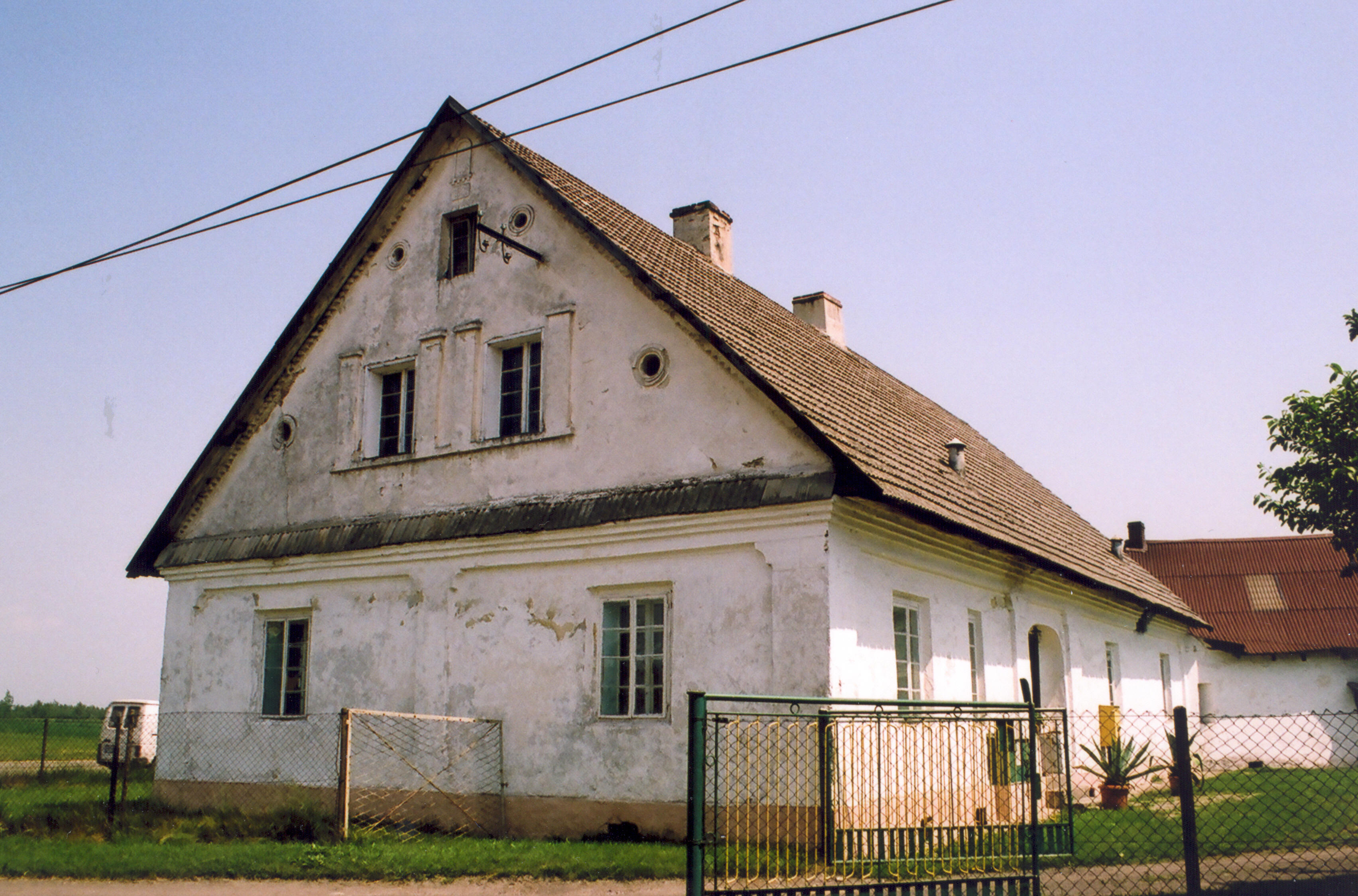 Dom chłopski z 2 pol. XIX w., Wola, gmina Miedźna. Fot. Maria Lipok-Bierwiaczonek, 2008.
